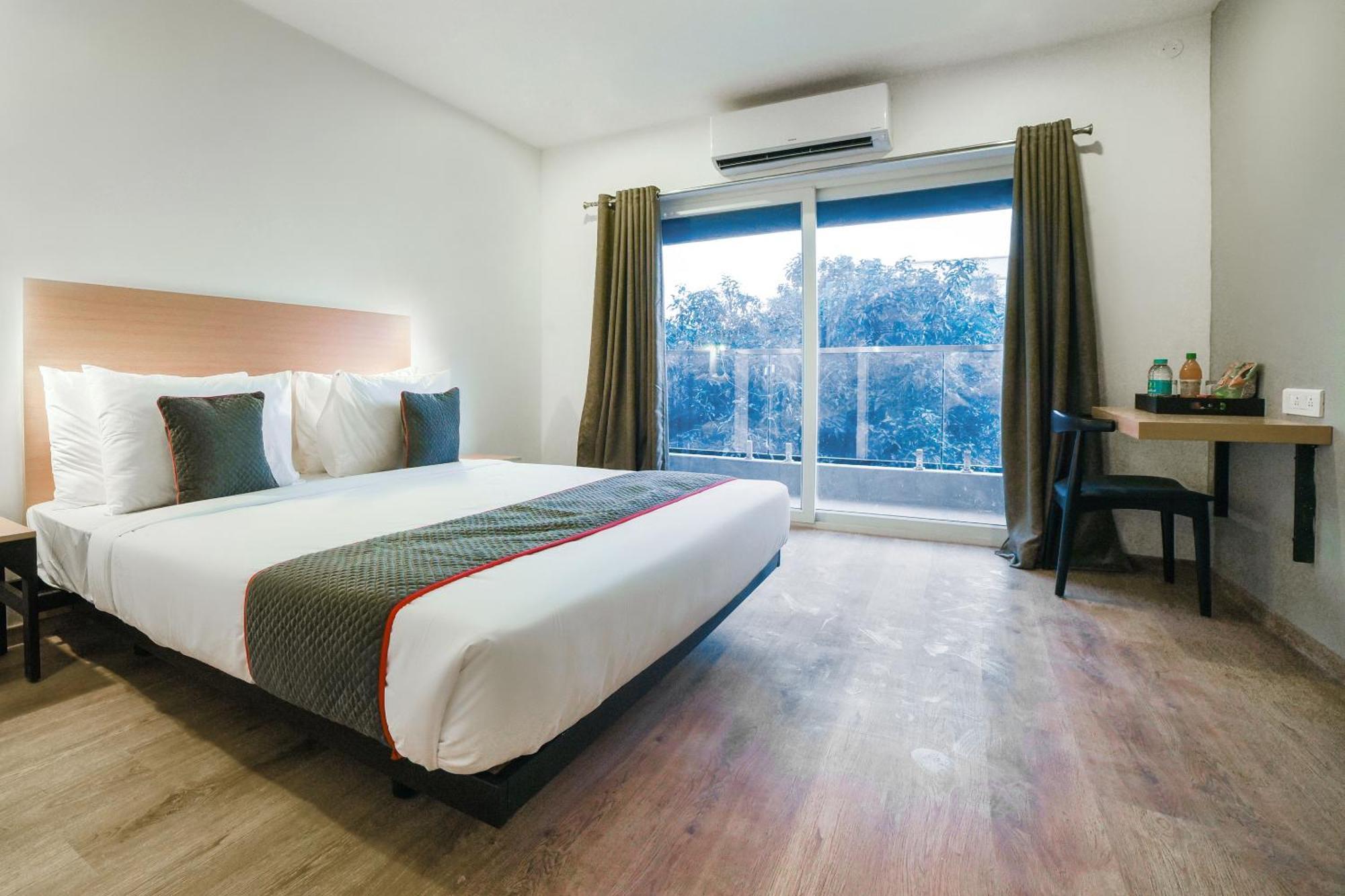 Townhouse 211 Laguna Ecr Near Juhu Beach Τσενάι Εξωτερικό φωτογραφία